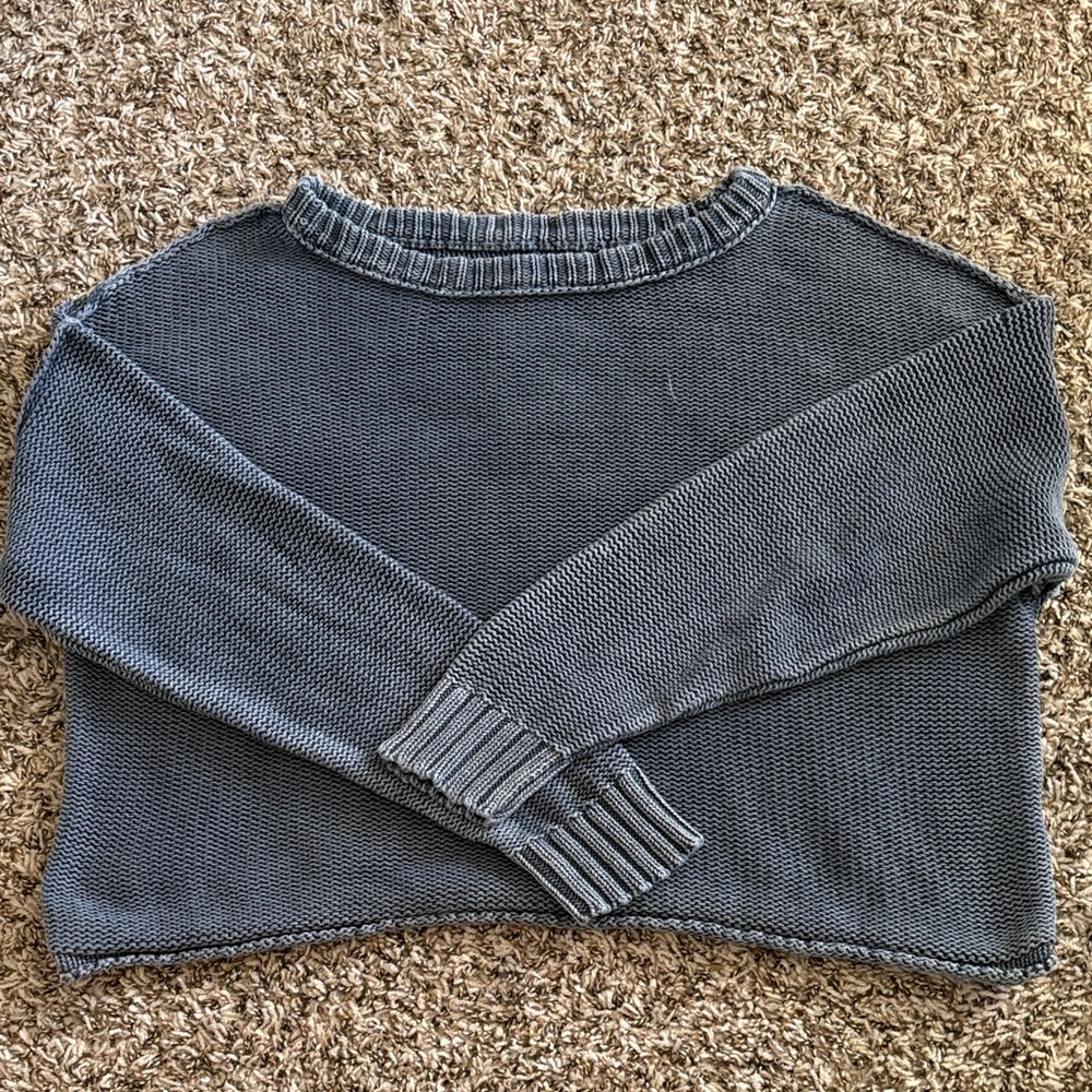 American eagle Women's Blue Sweater